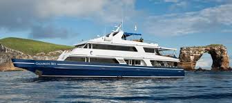GALÁPAGOS - Live Aboard GALÁPAGOS SKY
